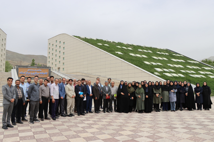 گزارش تصویری نشست هماندیشی معاون آموزشی با کارکنان ستاد