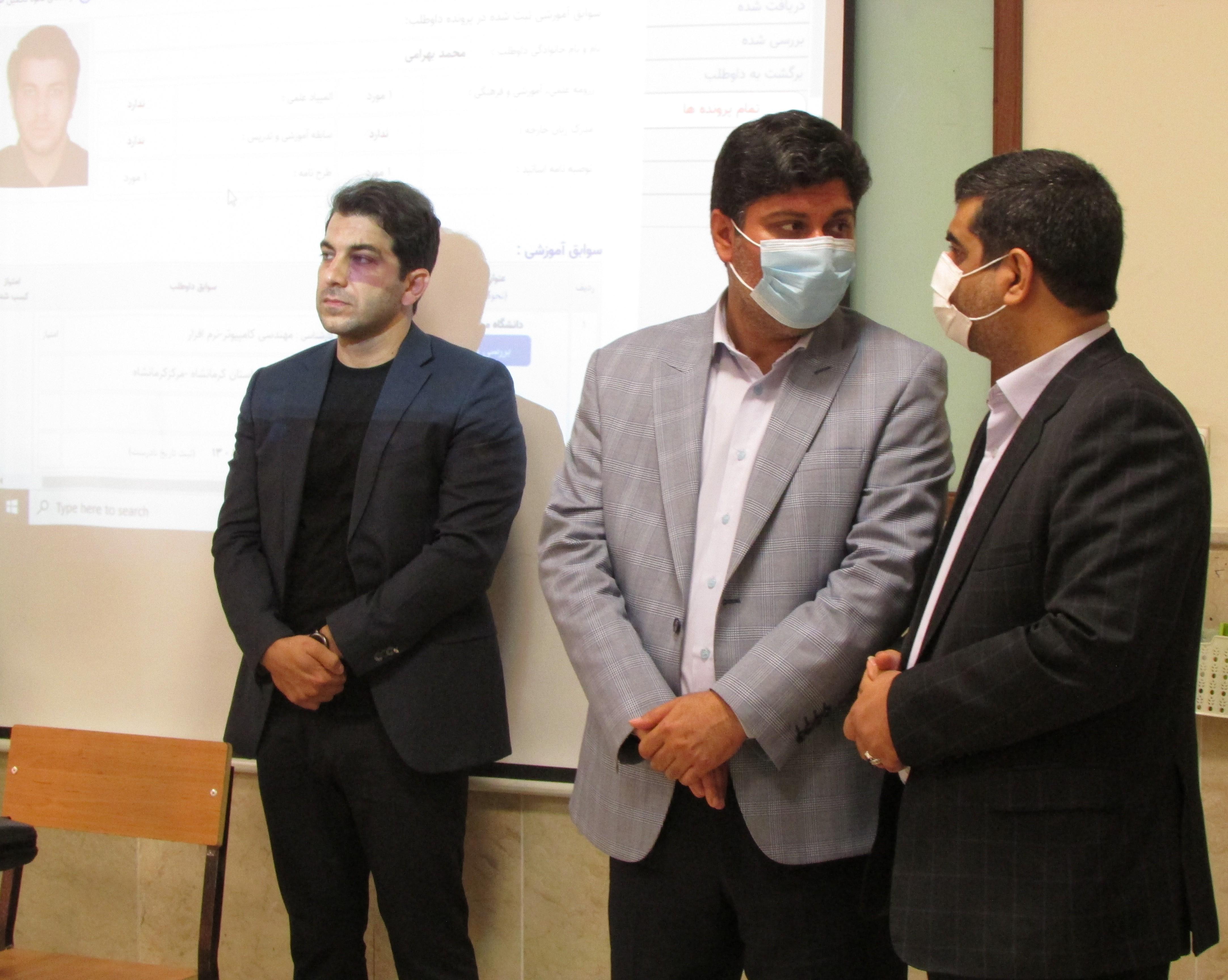 گزارش تصویری بازدید ریاست محترم دانشگاه به همراه معاون آموزشی از برگزاری مصاحبه دکتری