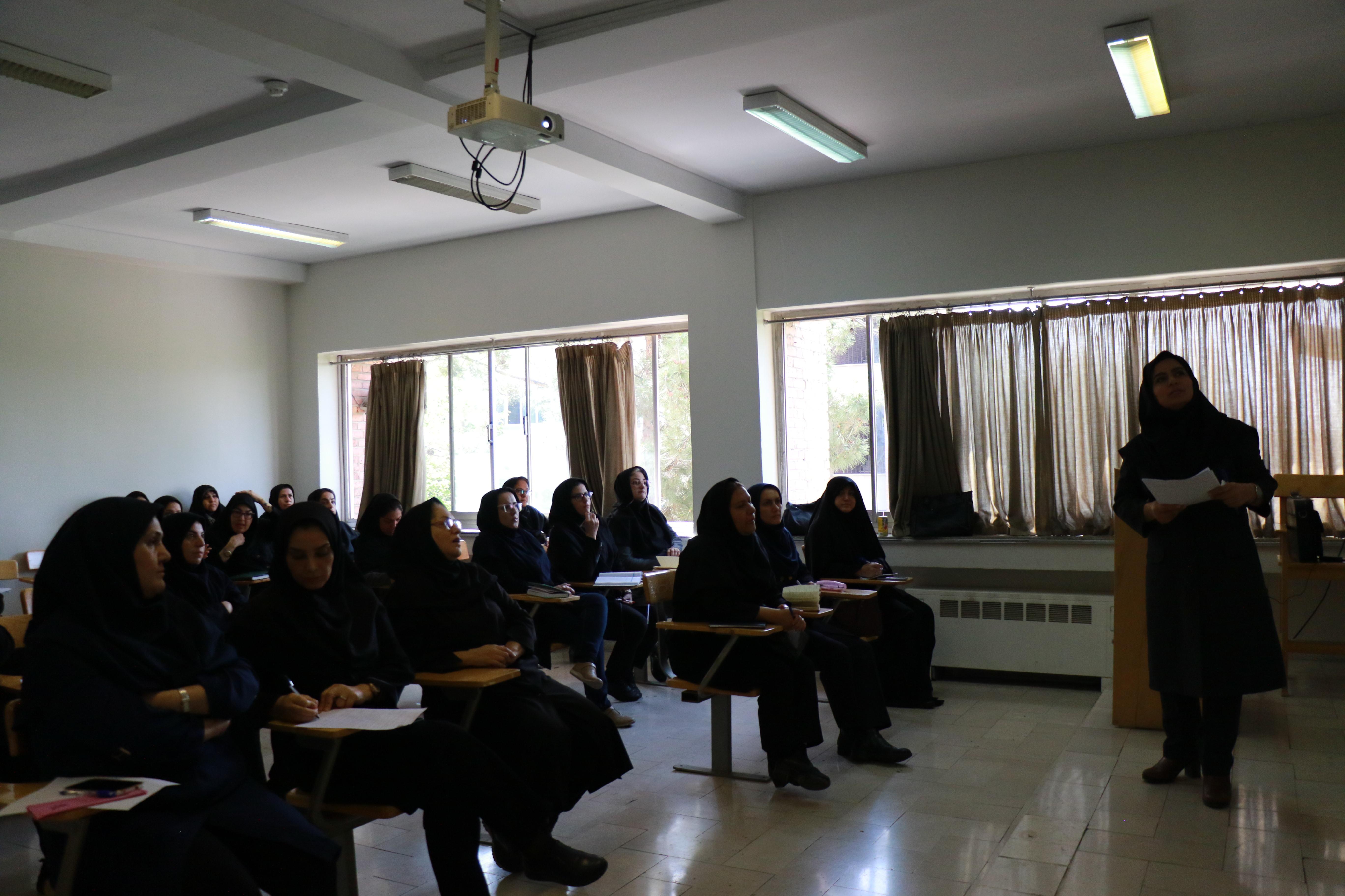 کارگاه دانش‌افزایی و گزارش‌گیری/ گزارش تصویری