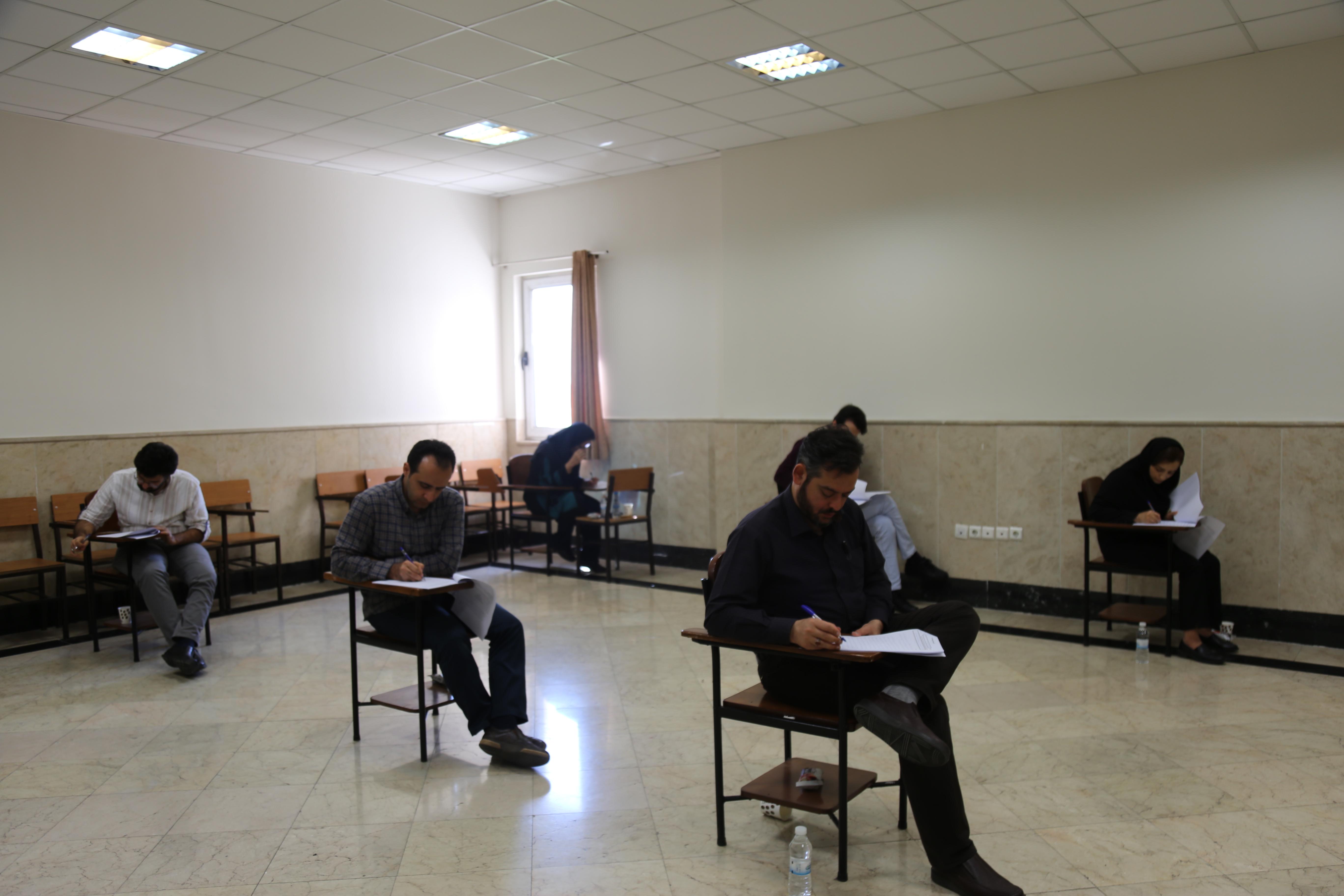 برگزاری آزمون جامع دانشجویان مقطع دکتری نیمسال دوم سال تحصیل۱۴۰۳_۱۴۰۲