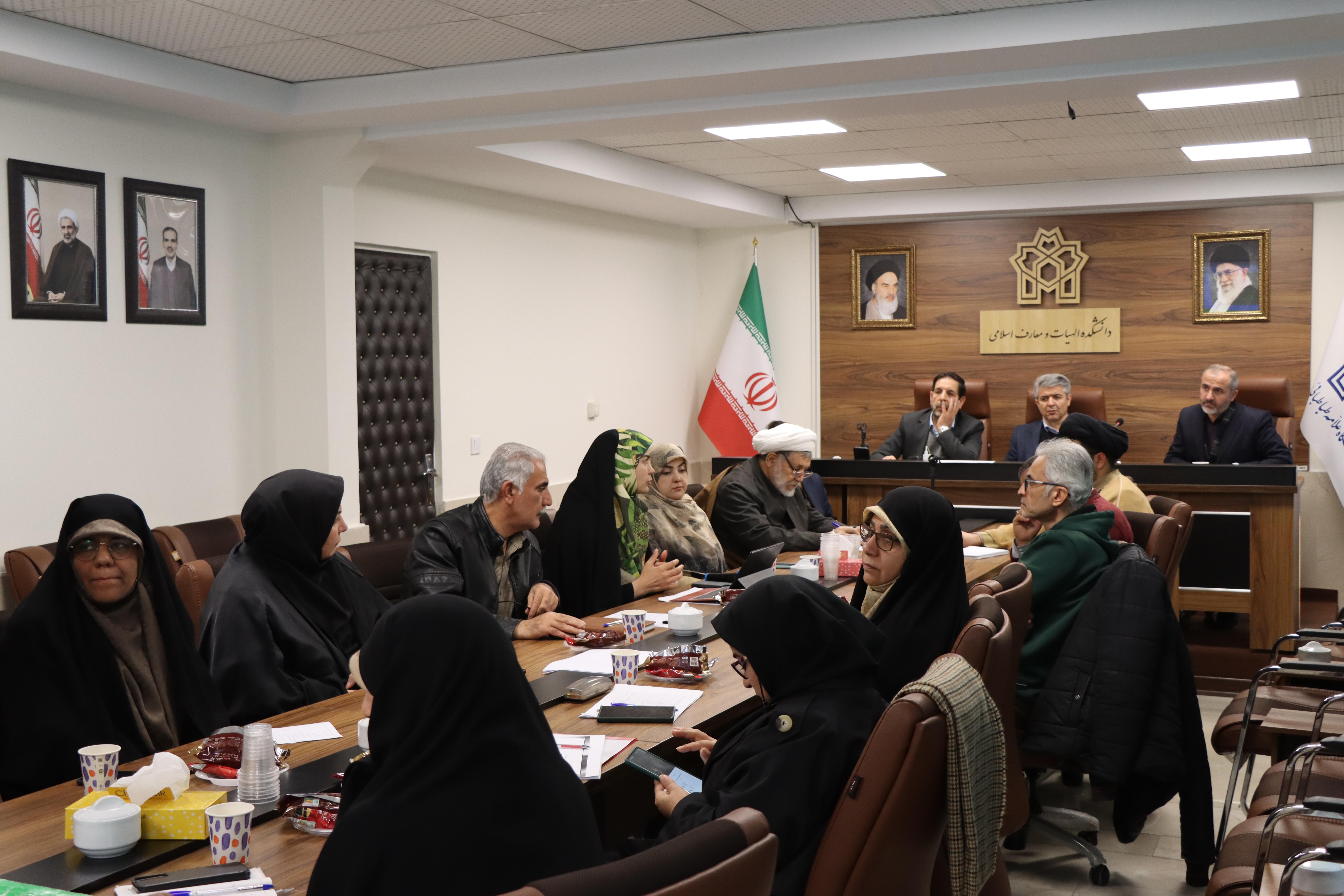 بازدید معاون آموزشی دانشگاه از دانشکده الهیات